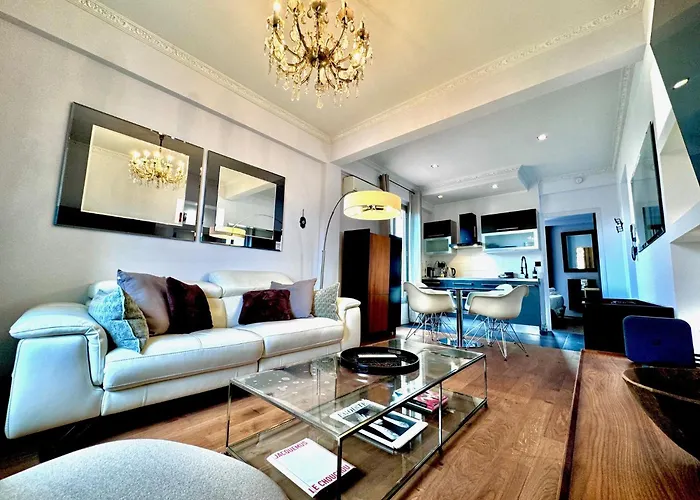 Aparthotel Riviera - Le Petit Balcon De L\'Opera - Old Town Promenade Des Anglais
